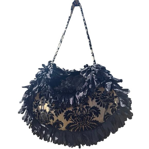 Pheobe & Josephine Velvet Jacquard Floral Mink Flap Tassl Fringe Carpet Bag - Picture 1 of 13